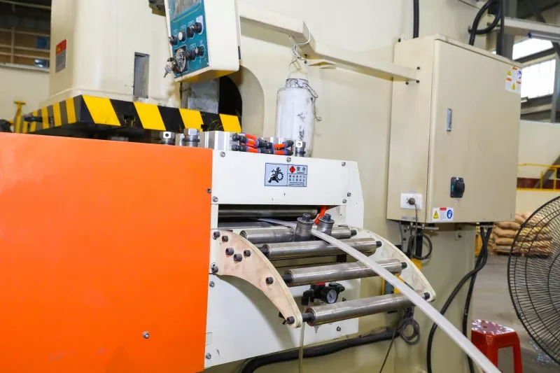 Top 10 Chinese Solar Panel Water Drainage Clips Manufacturers: Your Guide to Quality Suppliers